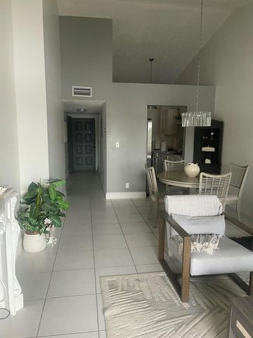 9878 Nob Hill Court 9878, Sunrise, FL 33351