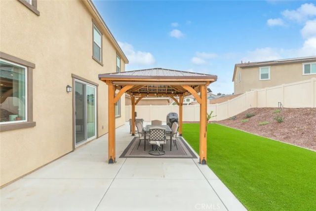 4836 Sicily, Lake Elsinore, CA 92530