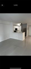 5085 NW 7th St 509, Miami, FL 33126