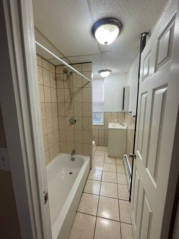 277 Chestnut Street 2, Lynn, MA 01902