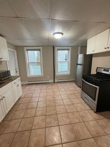 277 Chestnut Street 2, Lynn, MA 01902