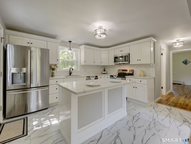 27 Meadow Road, Burlington, CT 06013