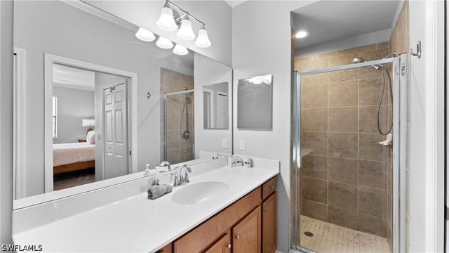 9727 Acqua CT 444, Naples, FL 34113