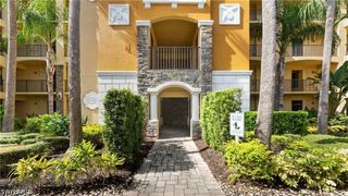 9727 Acqua CT 444, Naples, FL 34113