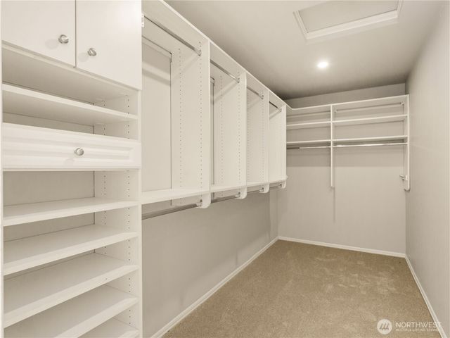 23420 SE 28th Court, Sammamish, WA 98075