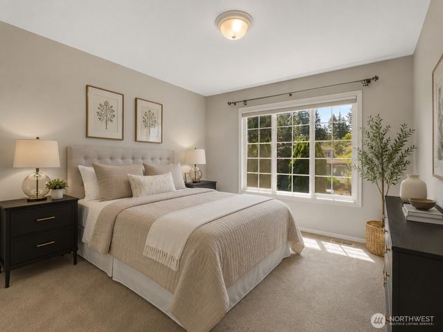 23420 SE 28th Court, Sammamish, WA 98075