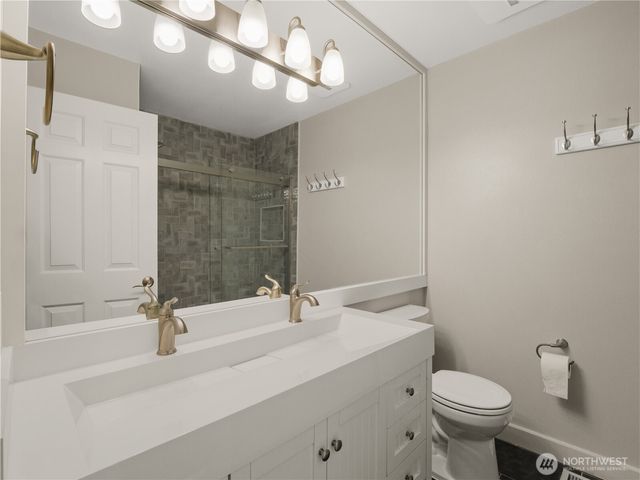 23420 SE 28th Court, Sammamish, WA 98075