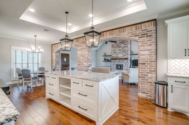1621 County Road 1123, Godley, TX 76044