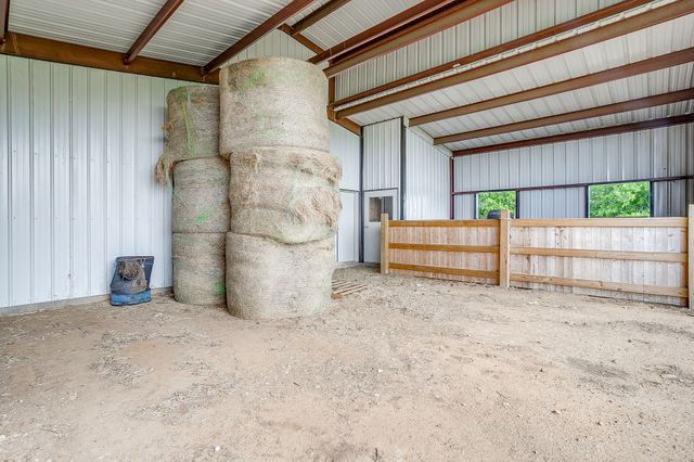 1621 County Road 1123, Godley, TX 76044