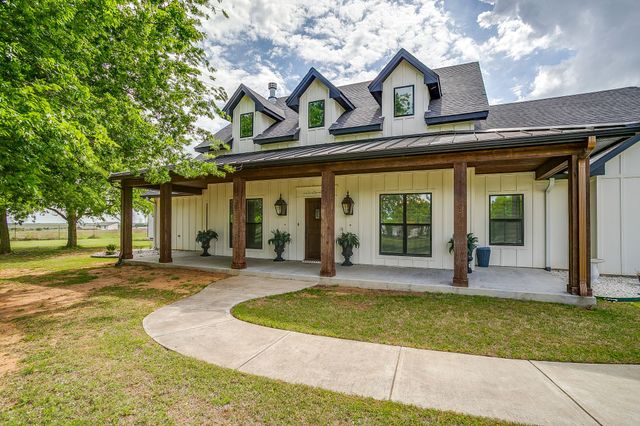 1621 County Road 1123, Godley, TX 76044