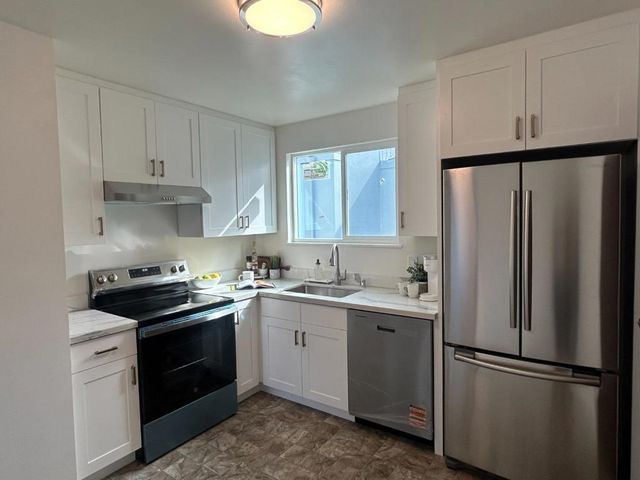 265 Crestmoor Circle, Pacifica, CA 94044