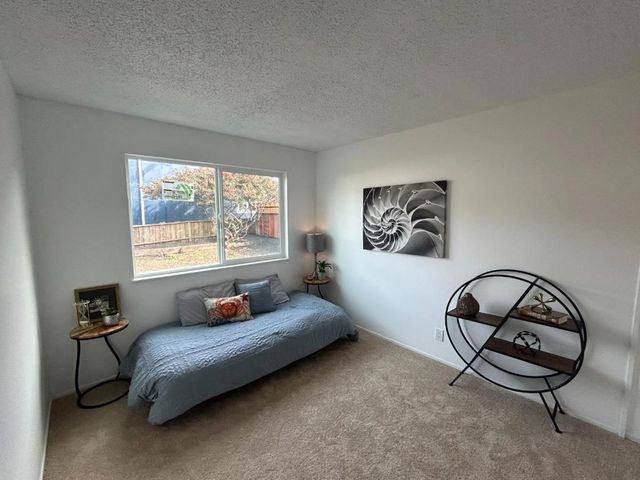 265 Crestmoor Circle, Pacifica, CA 94044