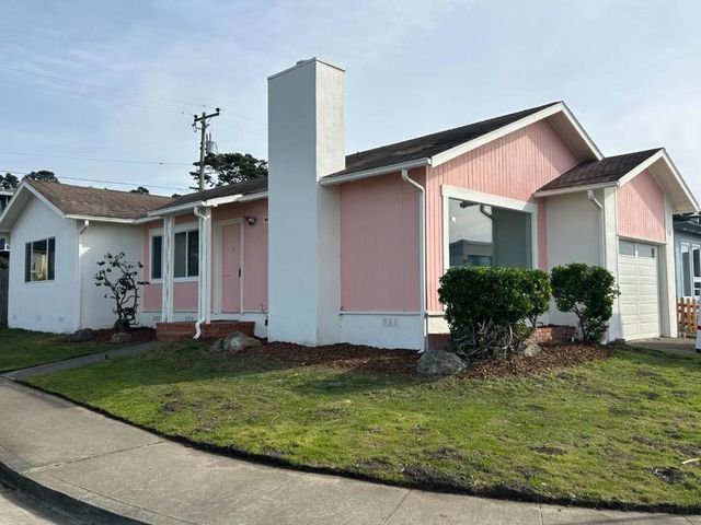 265 Crestmoor Circle, Pacifica, CA 94044