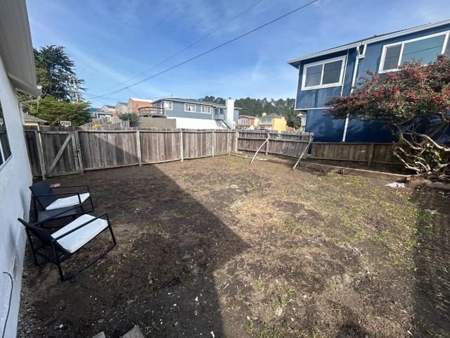 265 Crestmoor Circle, Pacifica, CA 94044