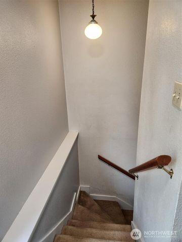 20 SE Holly Place, Shelton, WA 98584