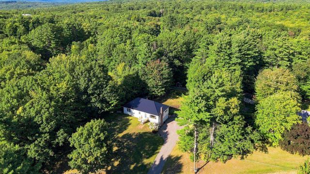 25 Ridgewood Drive, Gilmanton, NH 03237