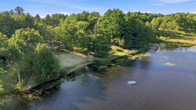 25 Ridgewood Drive, Gilmanton, NH 03237