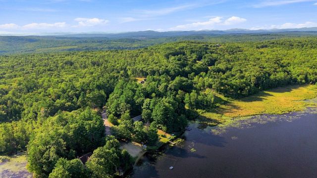 25 Ridgewood Drive, Gilmanton, NH 03237