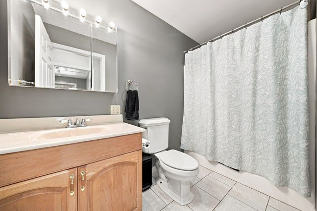 25 Ridgewood Drive, Gilmanton, NH 03237