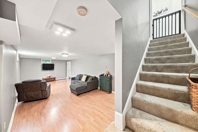 25 Ridgewood Drive, Gilmanton, NH 03237