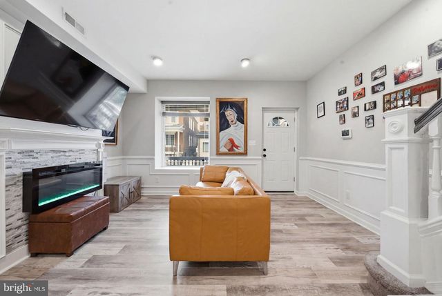 6114 ROSS ST, Philadelphia, PA 19144