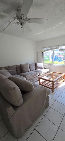 1001 SE 16th St 1, Fort Lauderdale, FL 33316