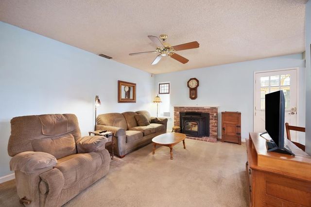 2737 Tierra Grande Cir, Sacramento, CA 95827