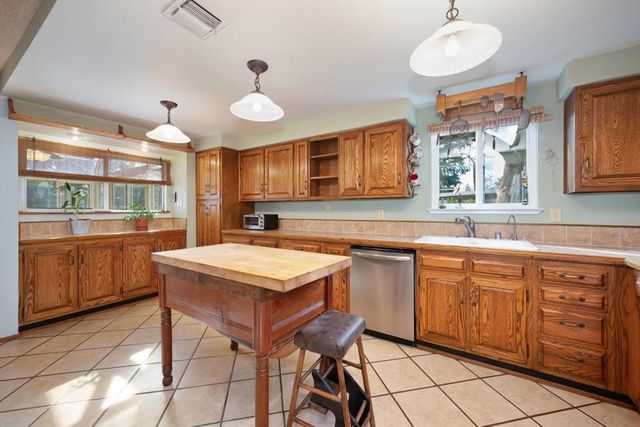 2737 Tierra Grande Cir, Sacramento, CA 95827