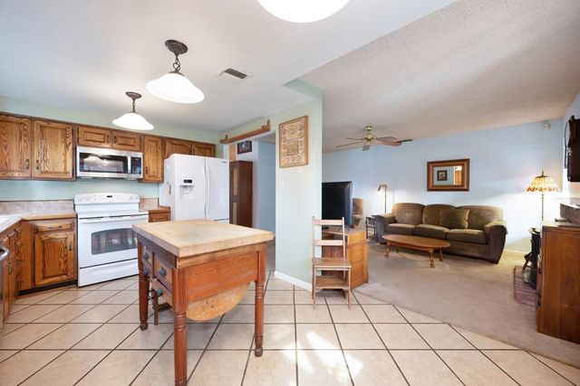 2737 Tierra Grande Cir, Sacramento, CA 95827