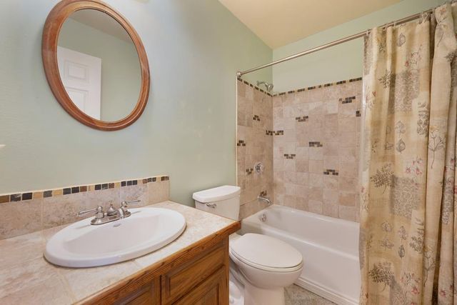 2737 Tierra Grande Cir, Sacramento, CA 95827