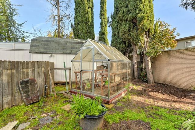 2737 Tierra Grande Cir, Sacramento, CA 95827