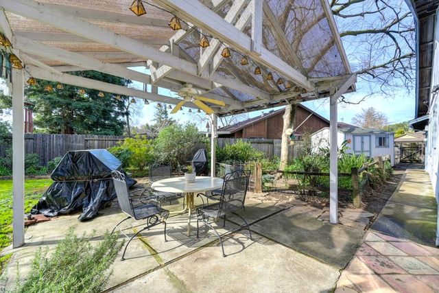 2737 Tierra Grande Cir, Sacramento, CA 95827