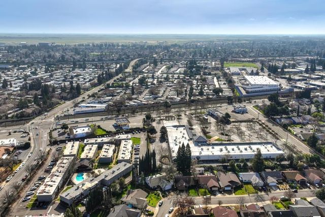 2737 Tierra Grande Cir, Sacramento, CA 95827