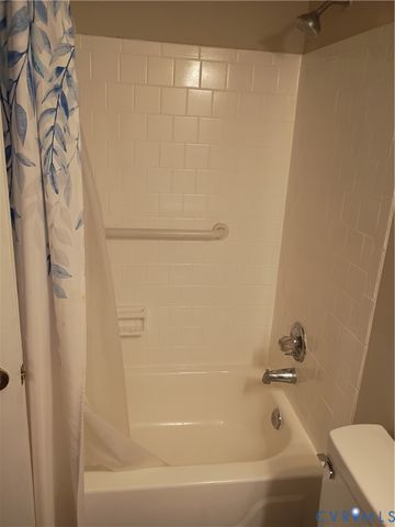 6304 Checkerberry Dr, Henrico, VA 23231