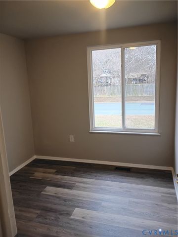 6304 Checkerberry Dr, Henrico, VA 23231