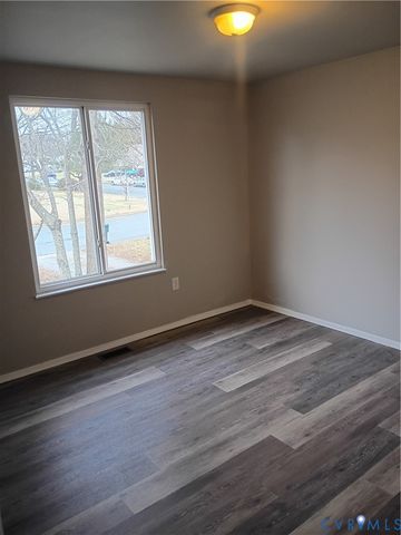 6304 Checkerberry Dr, Henrico, VA 23231