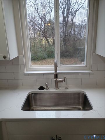 6304 Checkerberry Dr, Henrico, VA 23231