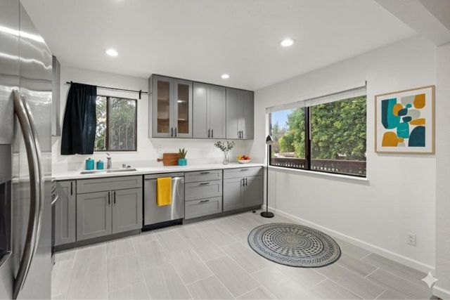 1227 Woodside Road 2, Redwood City, CA 94061