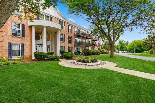5300 Carriage Way Drive 107, Rolling Meadows, IL 60008