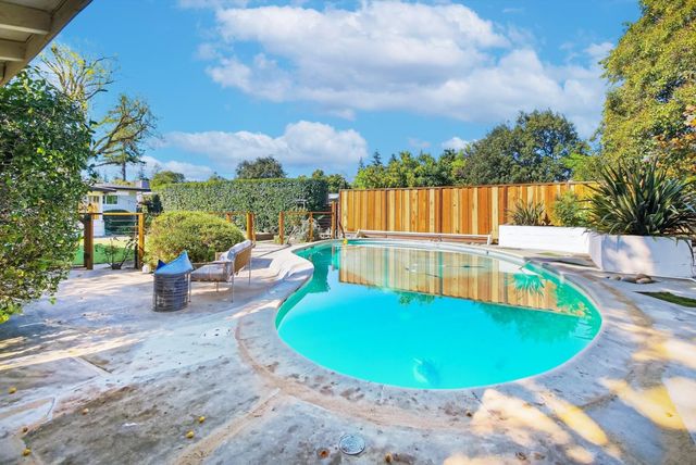 285 W Arbor Avenue, Sunnyvale, CA 94085