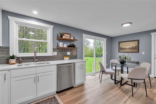 4584 Buckingham Lane, Hamburg, NY 14075