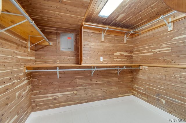 4584 Buckingham Lane, Hamburg, NY 14075