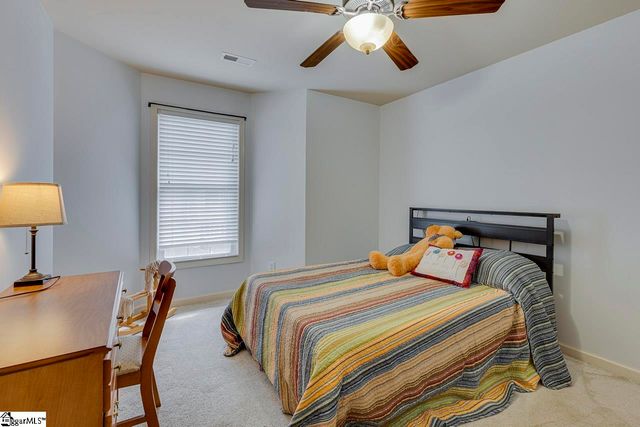 1122 E Lee Road, Taylors, SC 29687