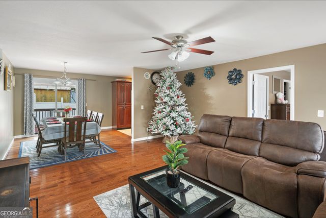 80 Columbus, Chatsworth, GA 30705