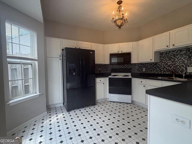 133 Benfield Circle, Cartersville, GA 30121