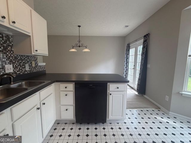 133 Benfield Circle, Cartersville, GA 30121