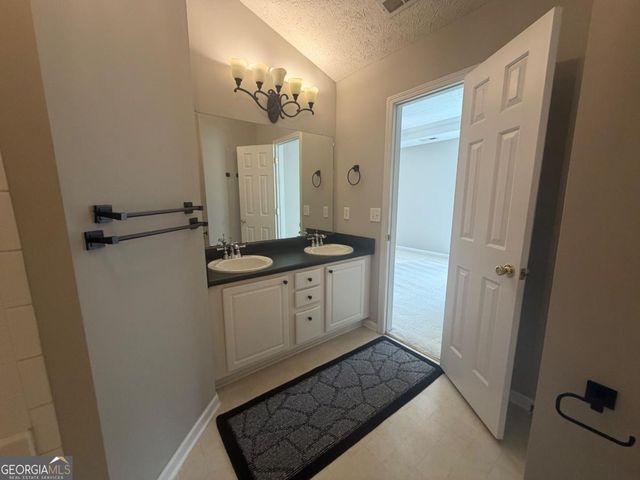 133 Benfield Circle, Cartersville, GA 30121