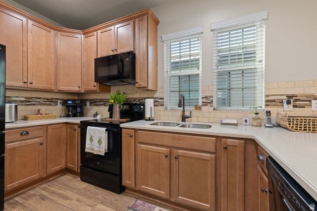 11256 S CHICORY LN, South Jordan, UT 84009
