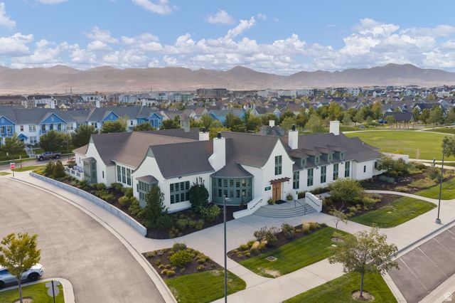 11256 S CHICORY LN, South Jordan, UT 84009
