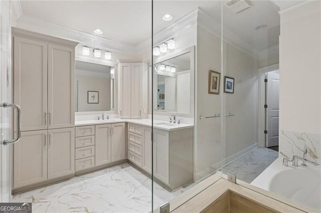 706 Creekgarden Court, Atlanta, GA 30339